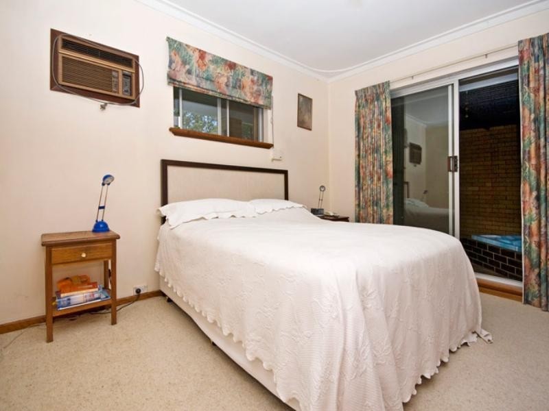 12 Schmitt Road, Kalamunda WA 6076