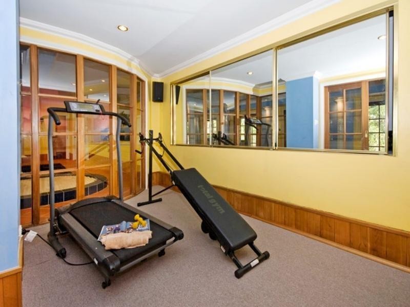 Gooseberry Hill WA 6076