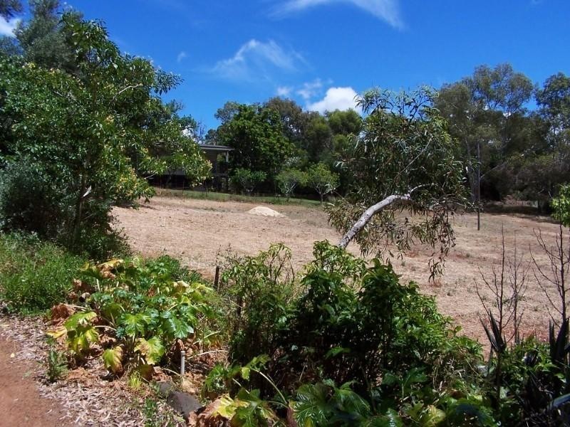 2/12 Taylor Road, Kalamunda WA 6076