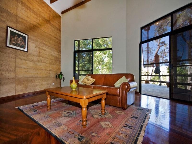 50 Dodd Road, Bickley WA 6076