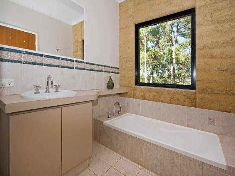 50 Dodd Road, Bickley WA 6076