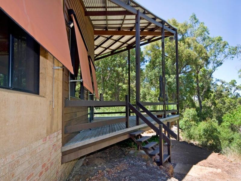 50 Dodd Road, Bickley WA 6076