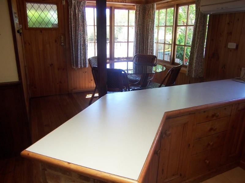 6 Parke Road, Gooseberry Hill WA 6076