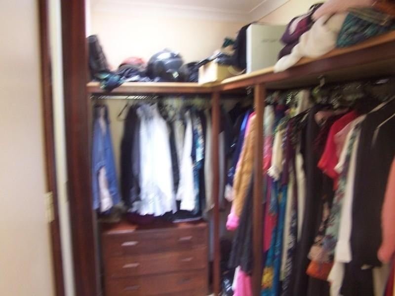 8 Valley Road, Kalamunda WA 6076