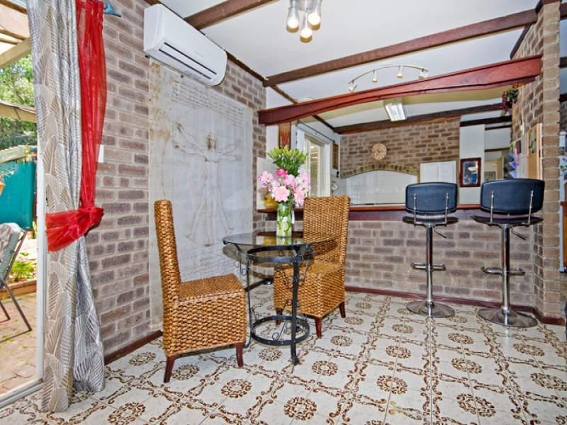 31 Marri Crescent, Lesmurdie WA 6076