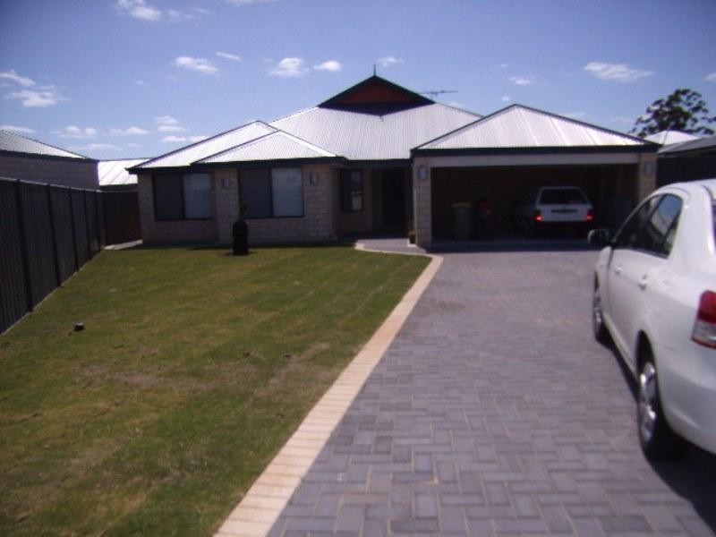 6 Witney Court, High Wycombe WA 6057