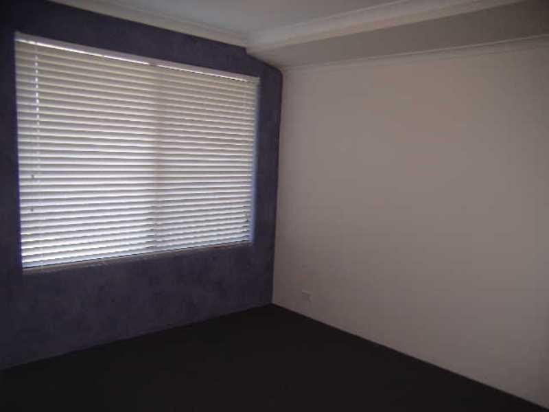 6 Witney Court, High Wycombe WA 6057