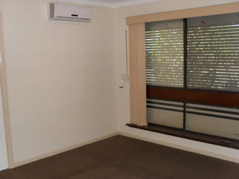 6 Haffner Court, Maddington WA 6109