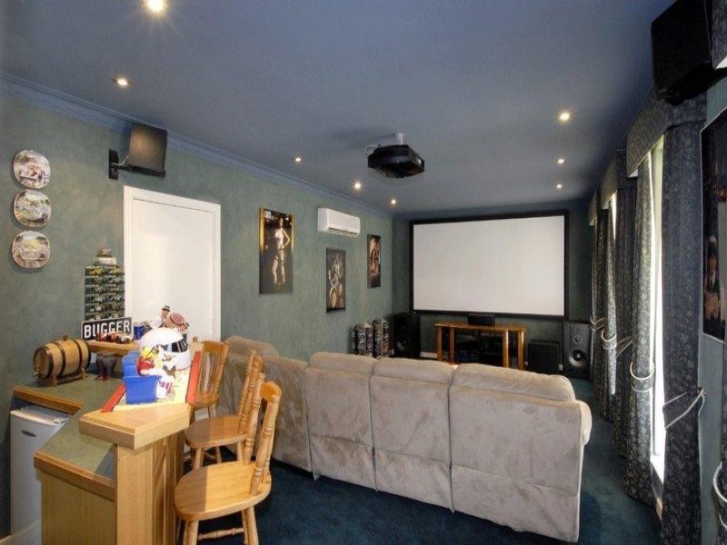 80 Crystal Brook Road, Wattle Grove WA 6107