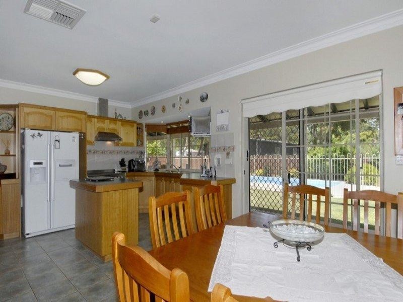 80 Crystal Brook Road, Wattle Grove WA 6107