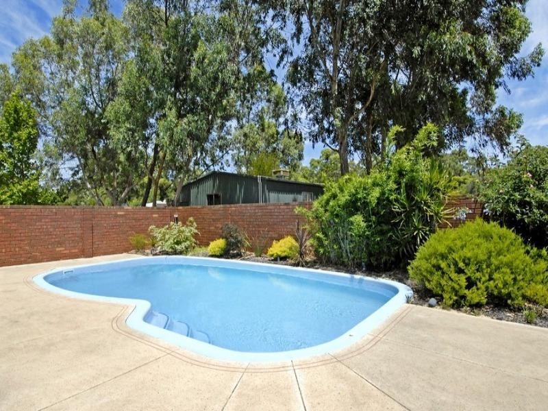 80 Crystal Brook Road, Wattle Grove WA 6107