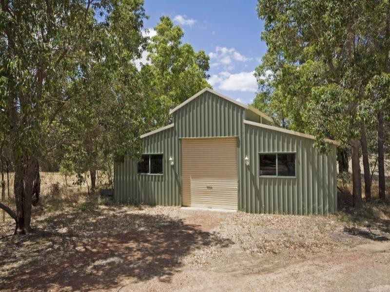 39 Oxford Court, Maida Vale WA 6057