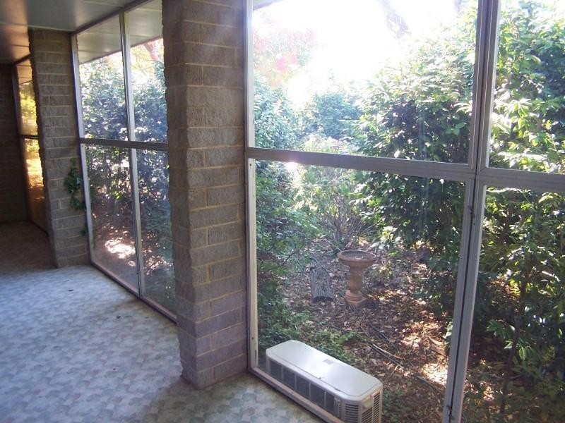 5 Broula Road, Kalamunda WA 6076