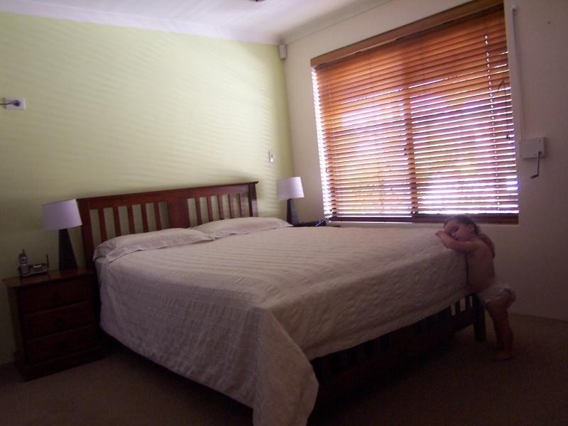 8 Tourmaline Gardens, Forrestfield WA 6058