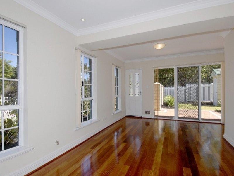 Villa 1/2 Headingly Road, Kalamunda WA 6076