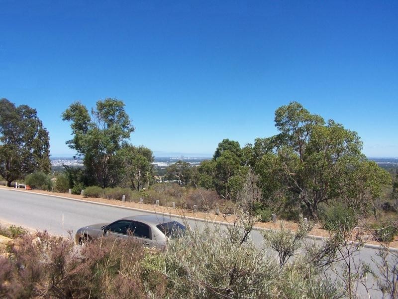 12 Panoramic Terrace, Kalamunda WA 6076