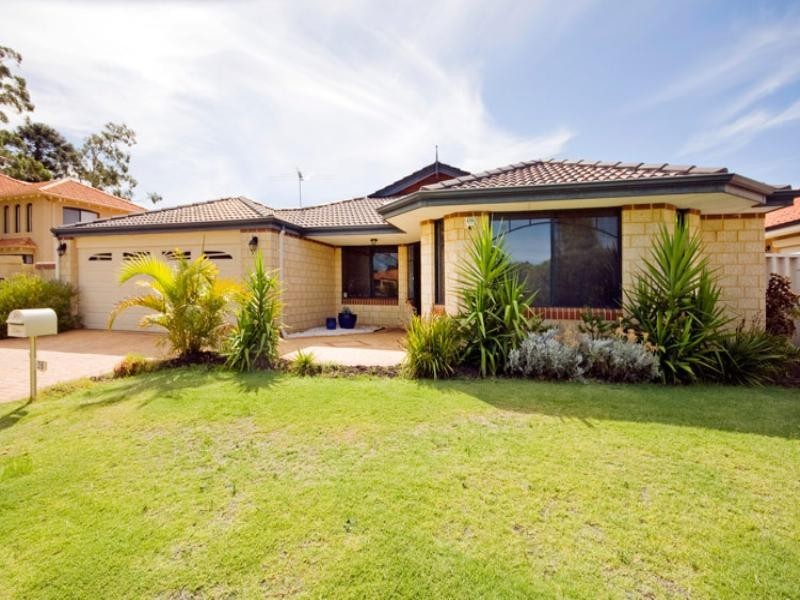28 Cedar Way, Forrestfield WA 6058