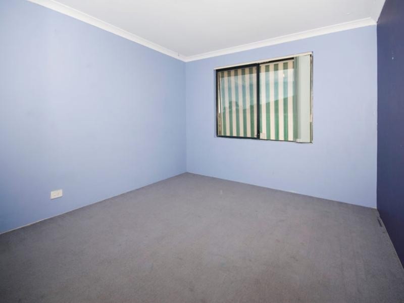 28 Cedar Way, Forrestfield WA 6058