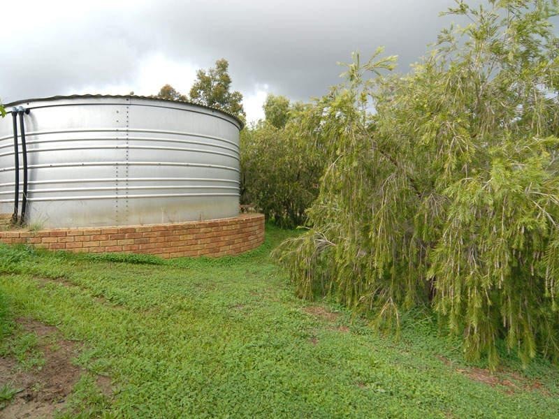 35 John Farrant Drive, Gooseberry Hill WA 6076