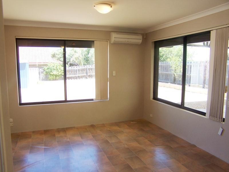 52 Waterlily Drive, Stratton WA 6056