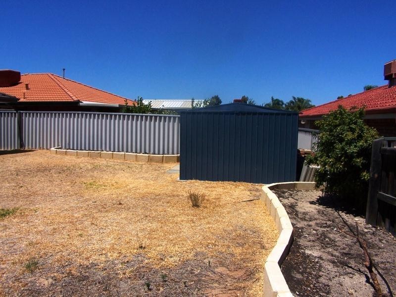 52 Waterlily Drive, Stratton WA 6056