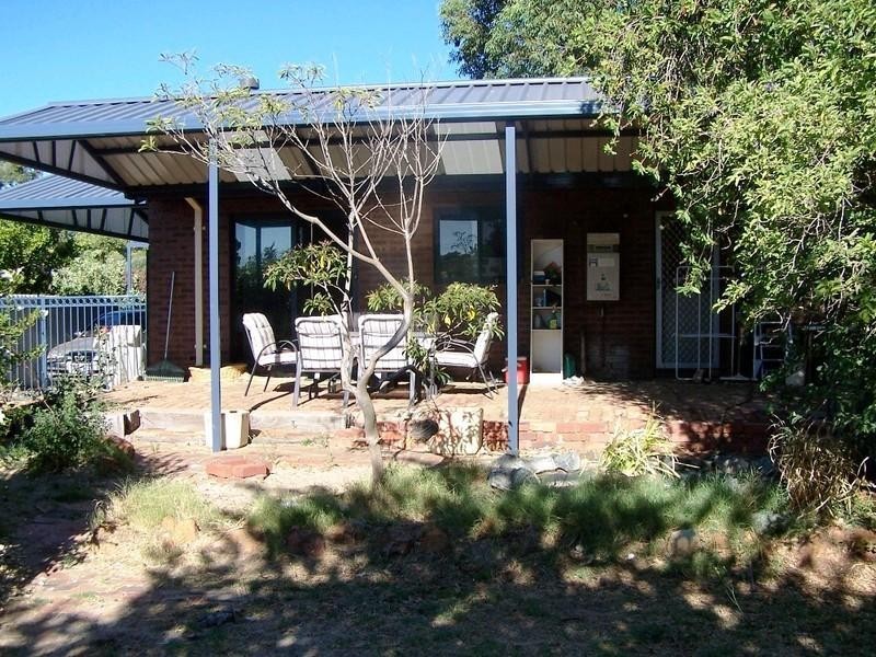 3 Woronora Close, Maida Vale WA 6057