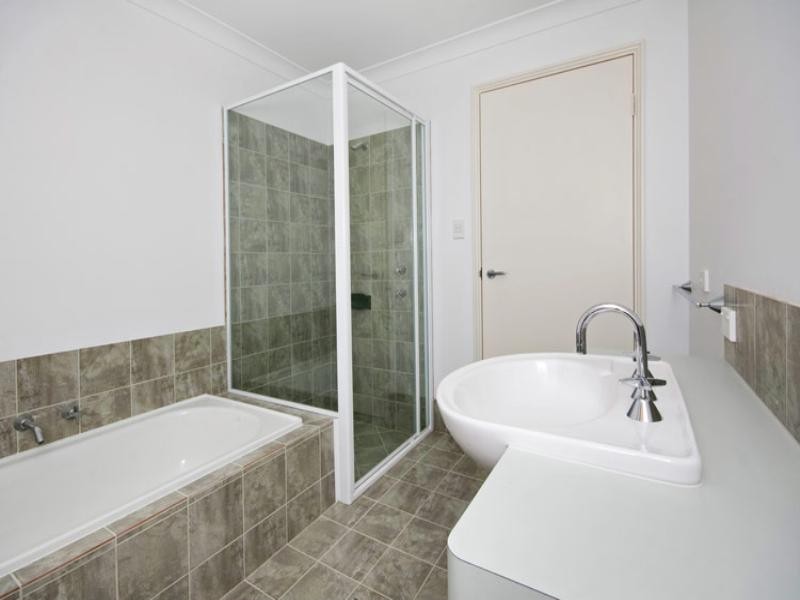 1/26 Canning Road, Kalamunda WA 6076