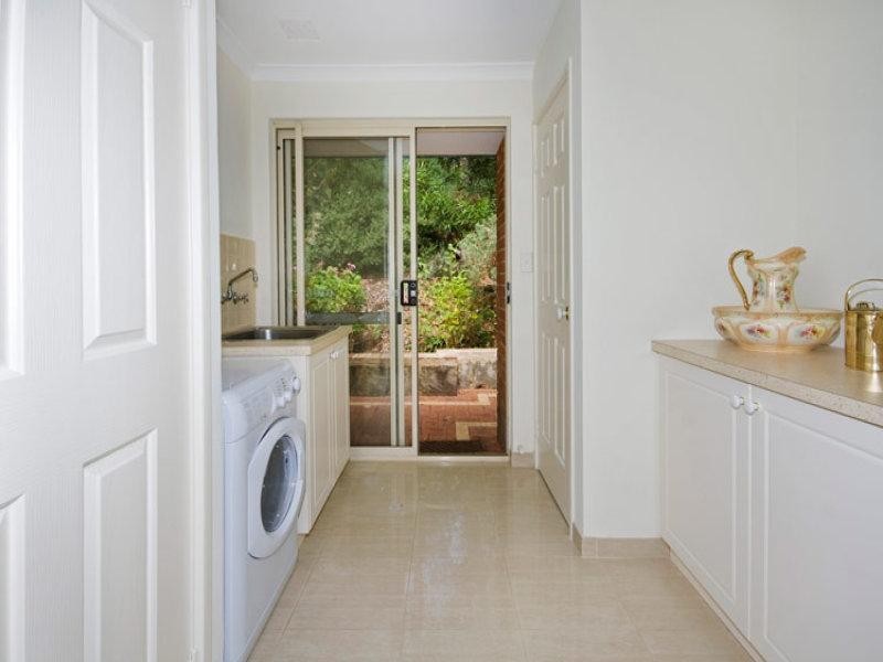 A/11 Schmitt Road, Kalamunda WA 6076