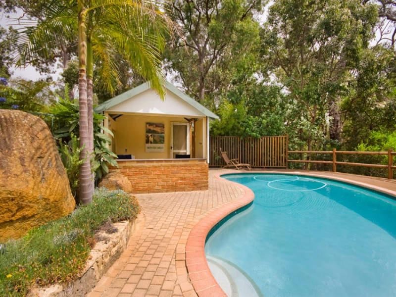 A/11 Schmitt Road, Kalamunda WA 6076