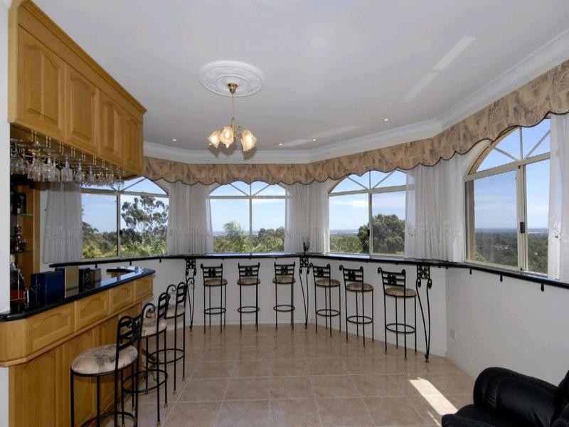 32 Gray Road, Gooseberry Hill WA 6076