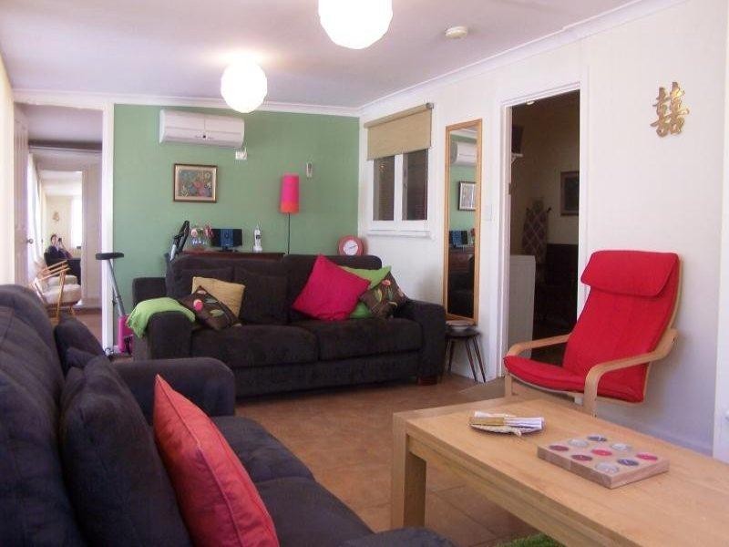 35 Macartney Street, York WA 6302