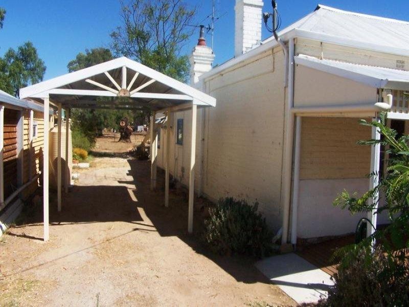 35 Macartney Street, York WA 6302