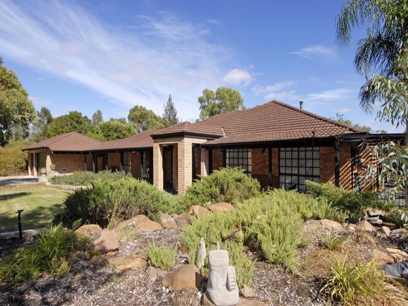 68 Valcan Road, Orange Grove WA 6109