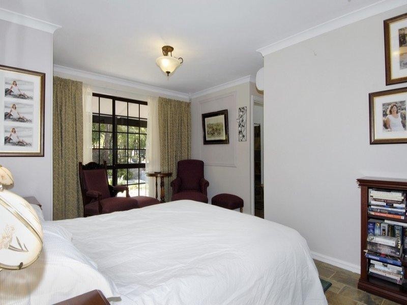 68 Valcan Road, Orange Grove WA 6109