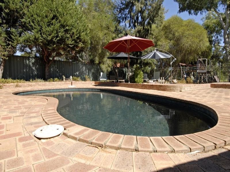 68 Valcan Road, Orange Grove WA 6109