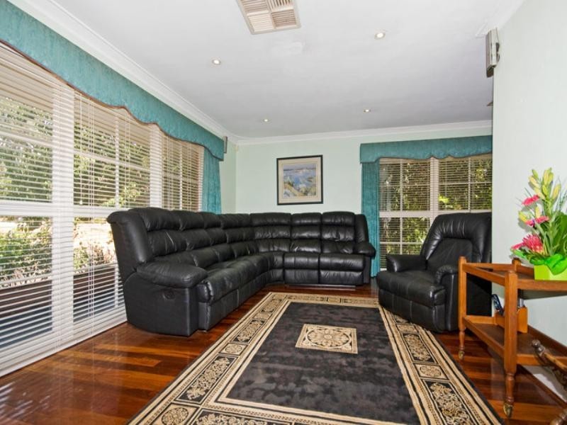 28 Betti Road, Kalamunda WA 6076