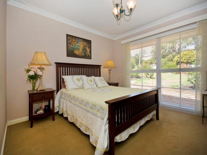 28 Betti Road, Kalamunda WA 6076