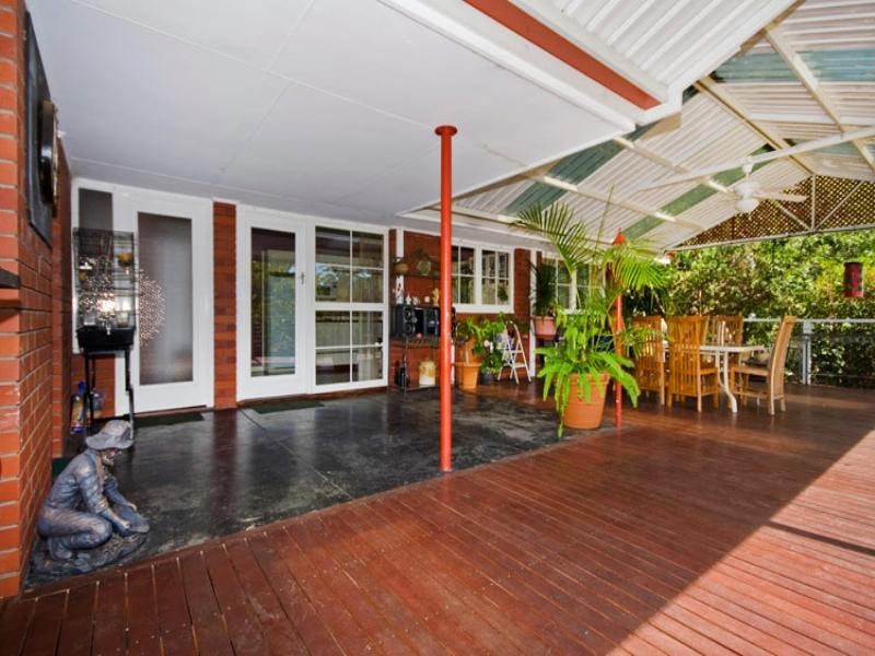 28 Betti Road, Kalamunda WA 6076