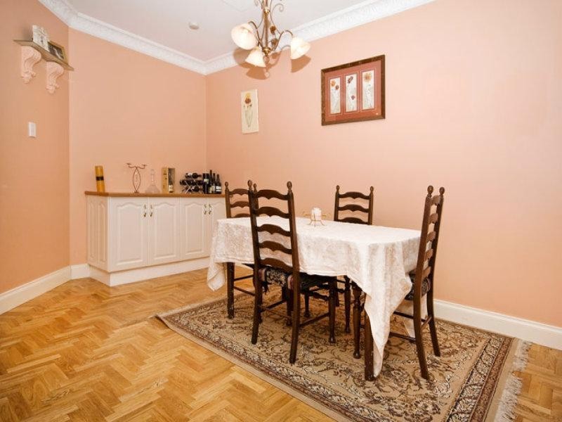 7 Valley Road, Kalamunda WA 6076