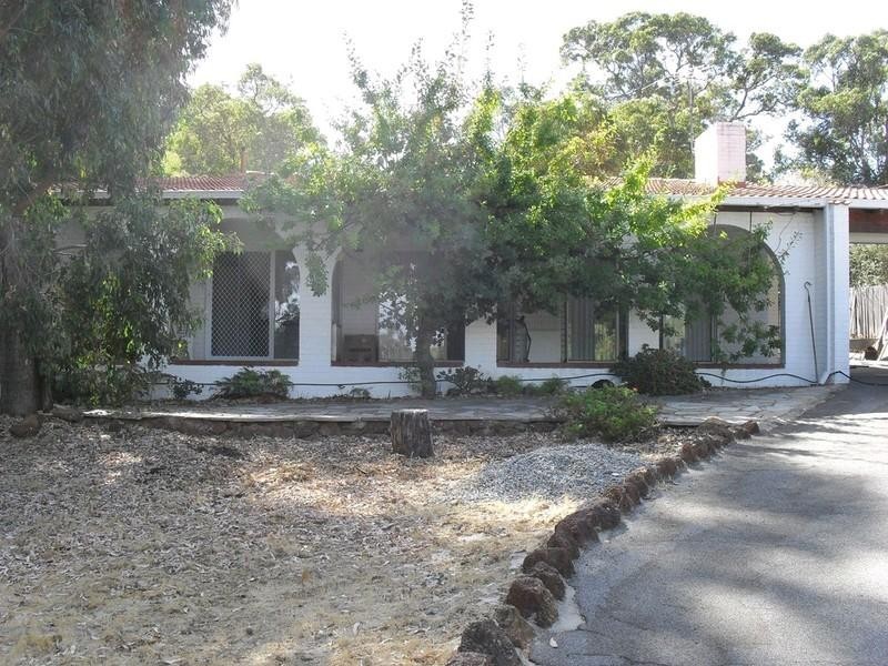 158 Williams Road, Gooseberry Hill WA 6076