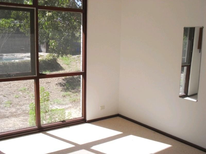 158 Williams Road, Gooseberry Hill WA 6076