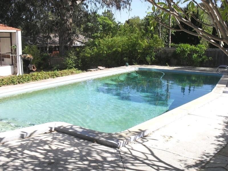 158 Williams Road, Gooseberry Hill WA 6076