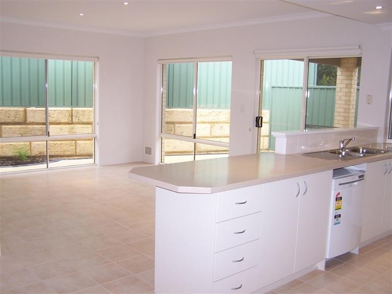 98 Canning Road, Kalamunda WA 6076