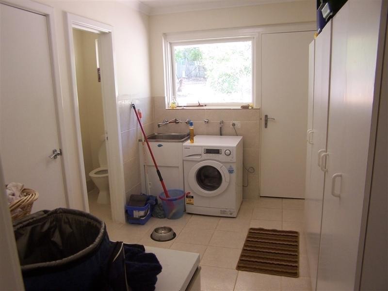 5 Standen Court, Kalamunda WA 6076