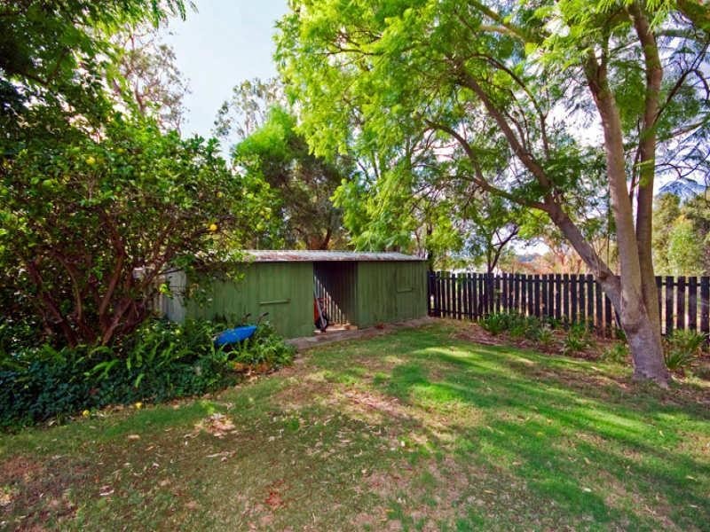 34 Connor Road, Lesmurdie WA 6076