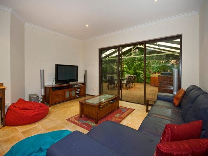 28 West Terrace, Maida Vale WA 6057