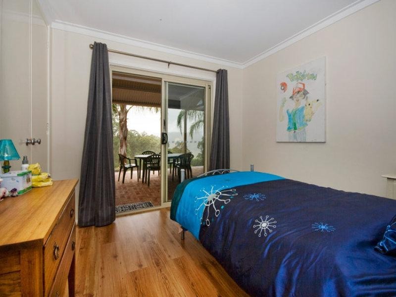 38 First Avenue, Bickley WA 6076