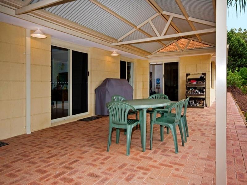 38 First Avenue, Bickley WA 6076