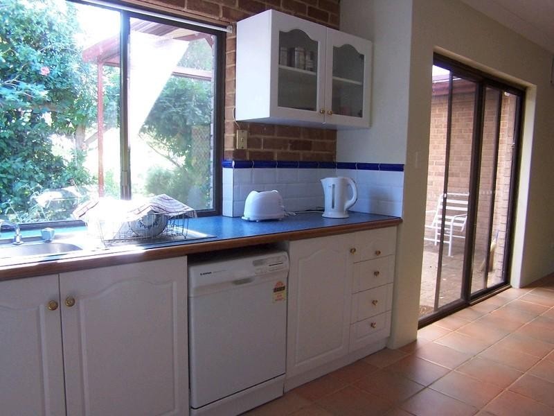 12 Winsor Road, Kalamunda WA 6076