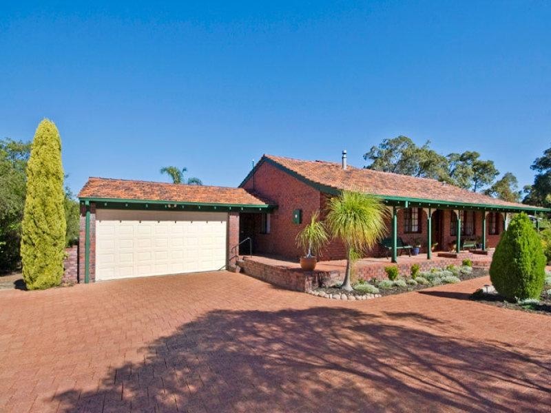 61 Heath Road, Kalamunda WA 6076